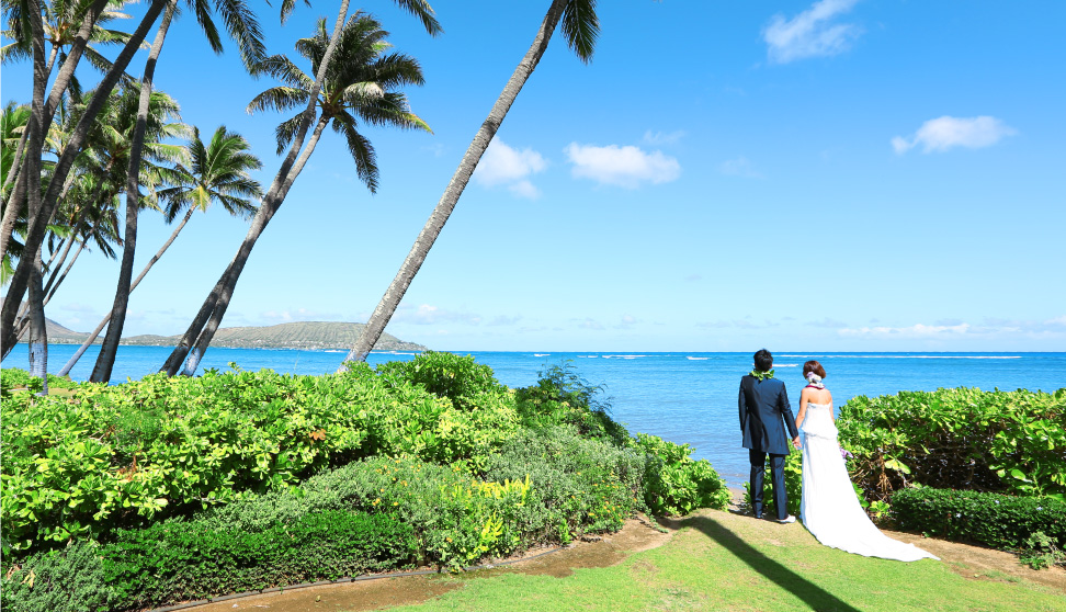 About Hawaii Wedding　ハワイの空と海が祝福する、とびきり幸せなウエディングシーン