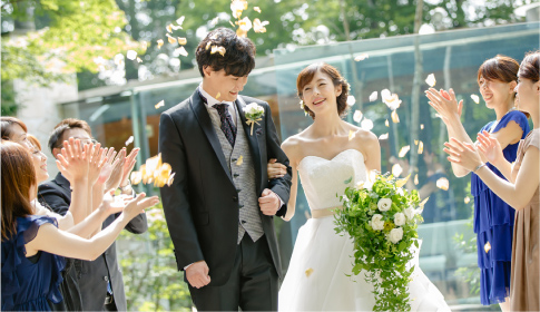 About Karuizawa Wedding　好アクセスと自然のぬくもりが調和する軽井沢の避暑地でウエディング