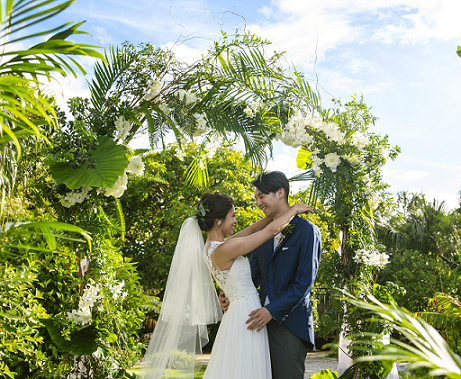 ふたりだけの結婚式をリゾートで リゾートウェディングの楽しみ方 Tutuリゾートウエディング沖縄